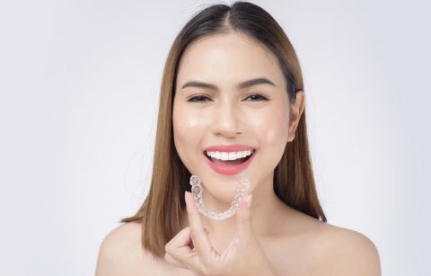Should You Floss your Teeth with Invisalign®?